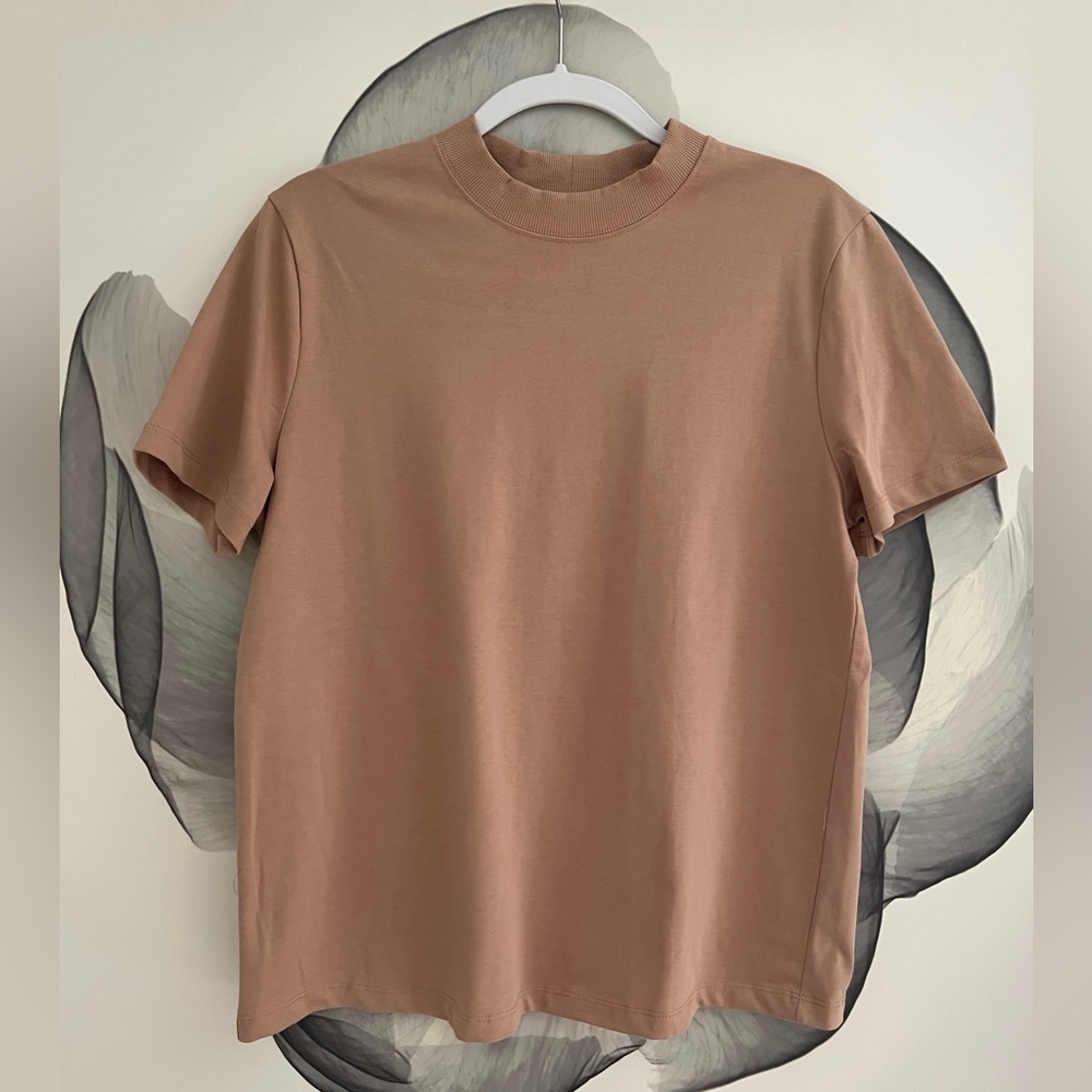 Zara NWT short sleeve Tshirt Size M